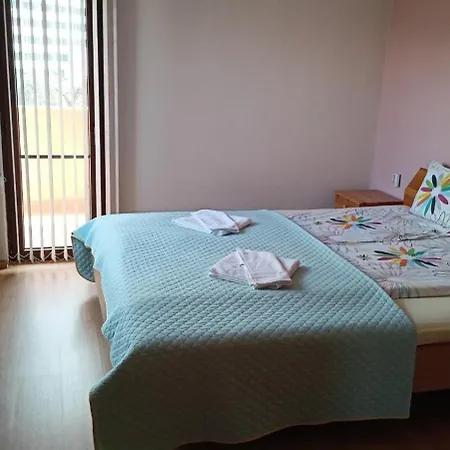 Apartamento мечето