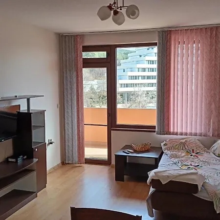 мечето Sandanski