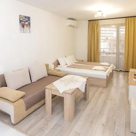 Διαμέρισμα мечето *